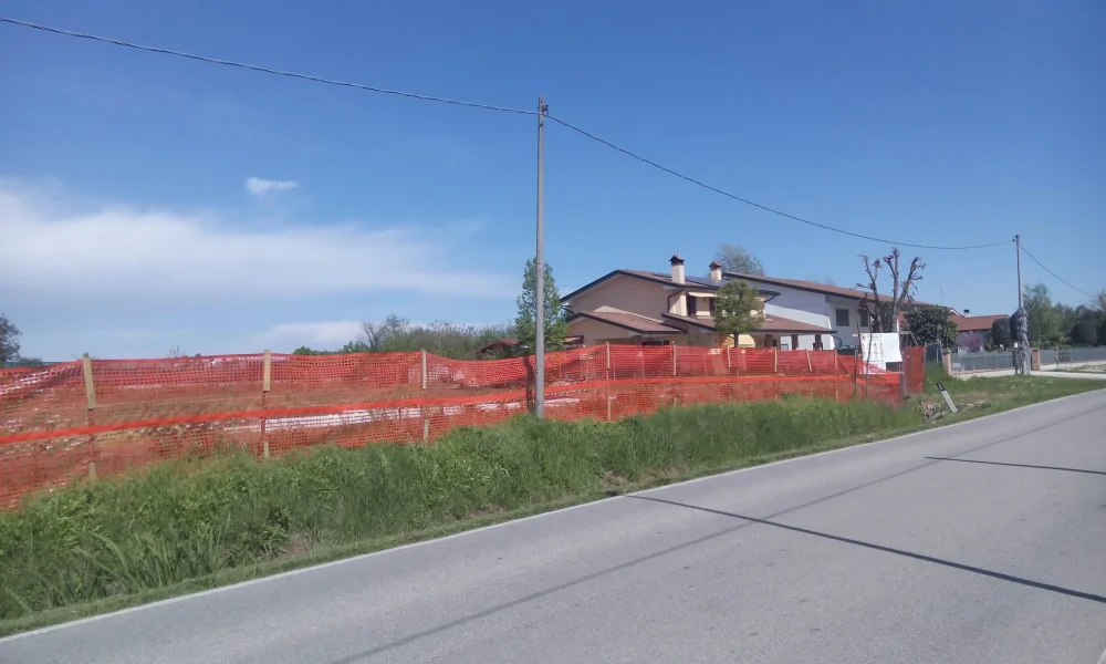 Vendesi-terreno-padova-albignaseso-559-01
