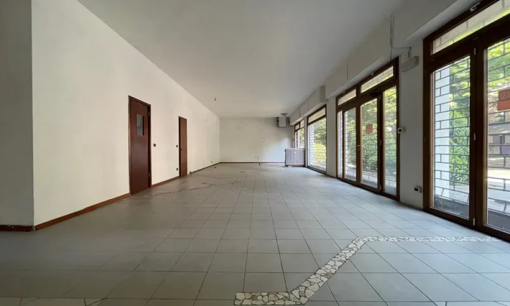 affitto-negozio-padova-zona-ponte-sacra-famiglia-56A-01