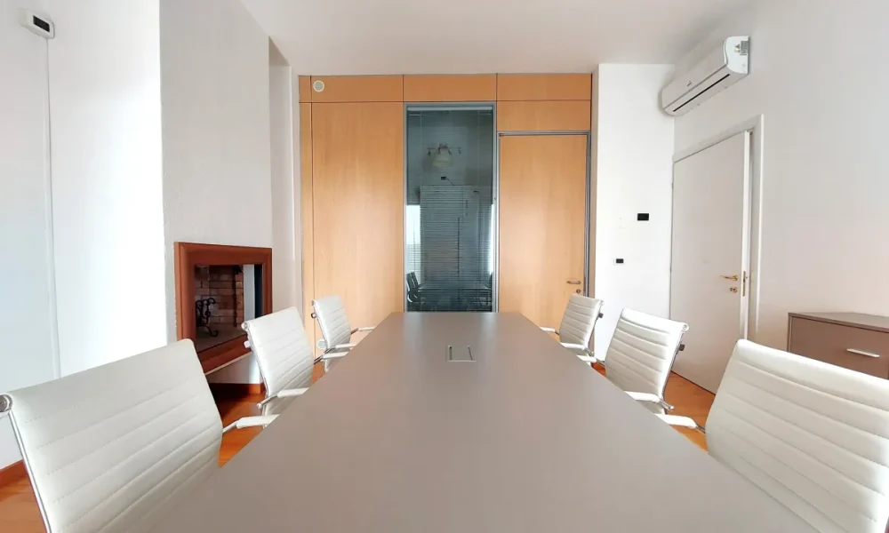 affitto-padova-zonastazione-ufficio-elegante--26A-01