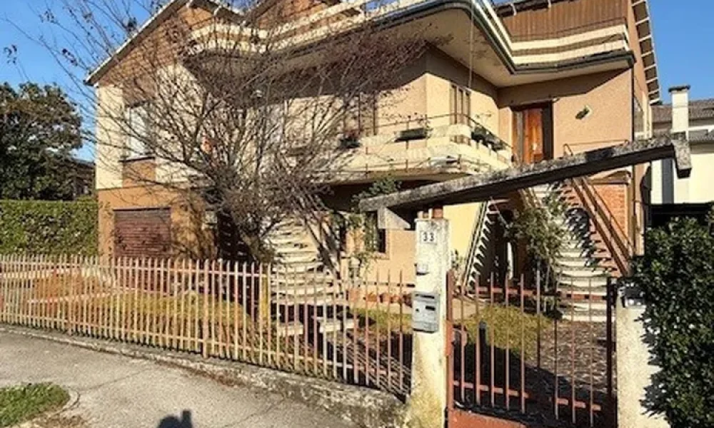 arsego-centralissimo-casa-singola-ampispazi-giardinoprivato-480-03