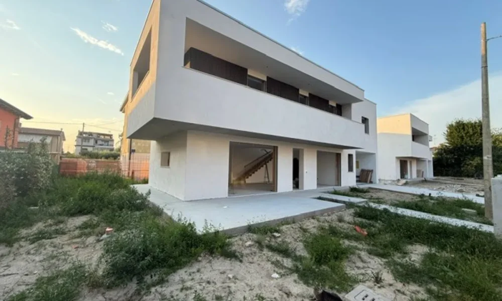 limena-nuovacostruzione-soluzioniindipendenti-giardinoprivato--474-04