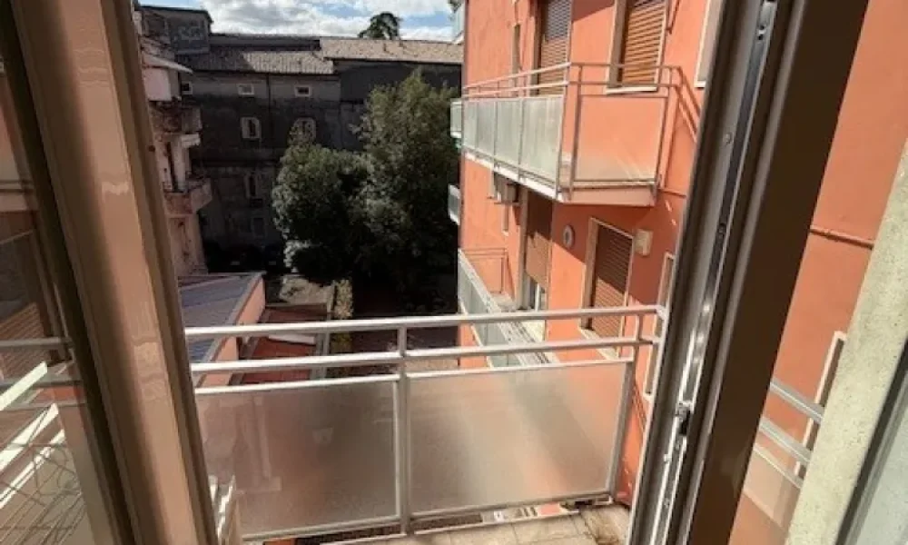 padova-centrostorico-appartamento-trecamere-ottimispazi-luminoso--30118