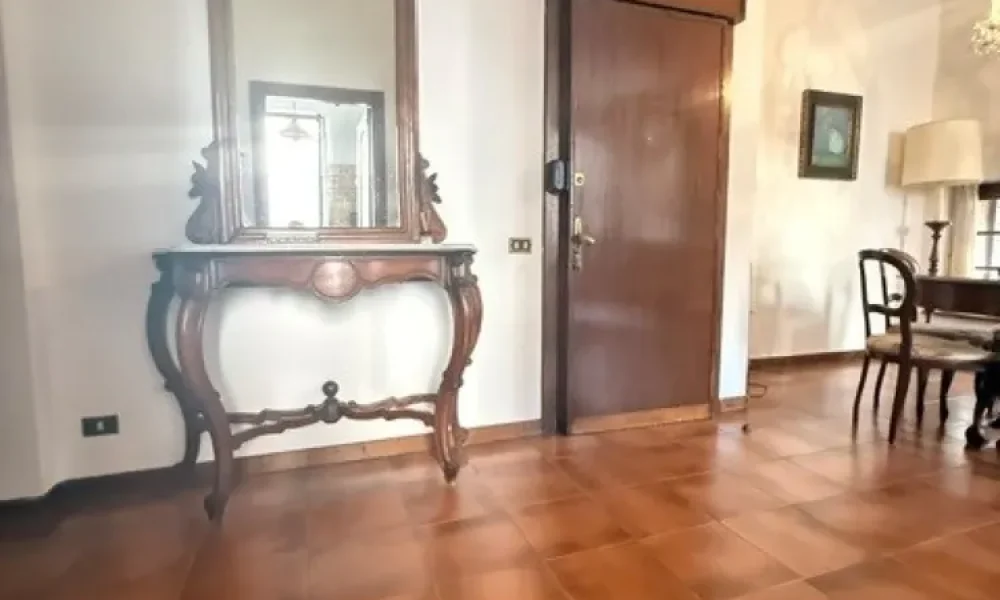 padova-centrostorico-appartamento-vendita-duecamere--210-02