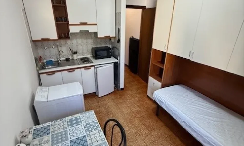 padova-centrostorico-pontesanleonardo-monolocale-arredato--8A-04