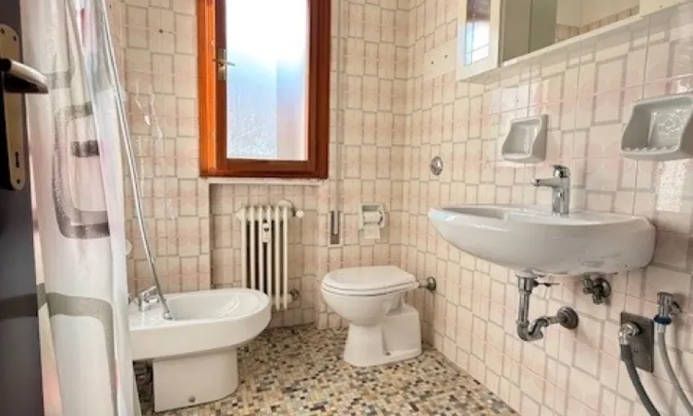 padova-zona-chiesanuova-miniappartamento-investimento-garage--101-11