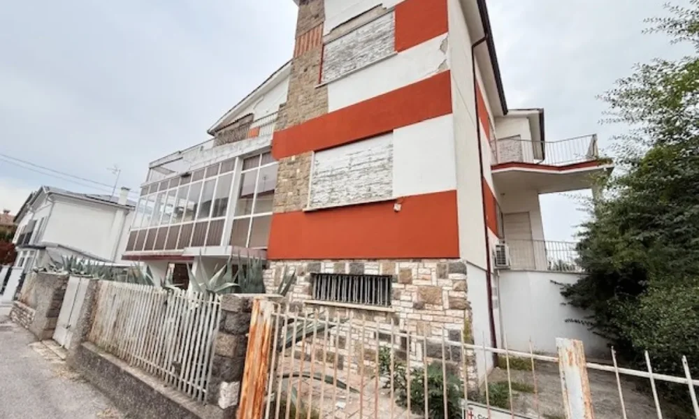 padova-zona-facciolati-palazzina-daristrutturare--409-05