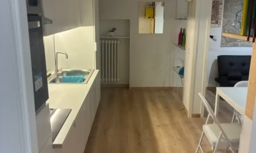 padova-zonasantarita-stanza singola-ristrutturato-benarredato--6A-01