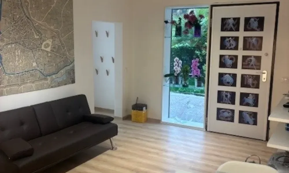 padova-zonasantarita-stanza singola-ristrutturato-benarredato--6A-05