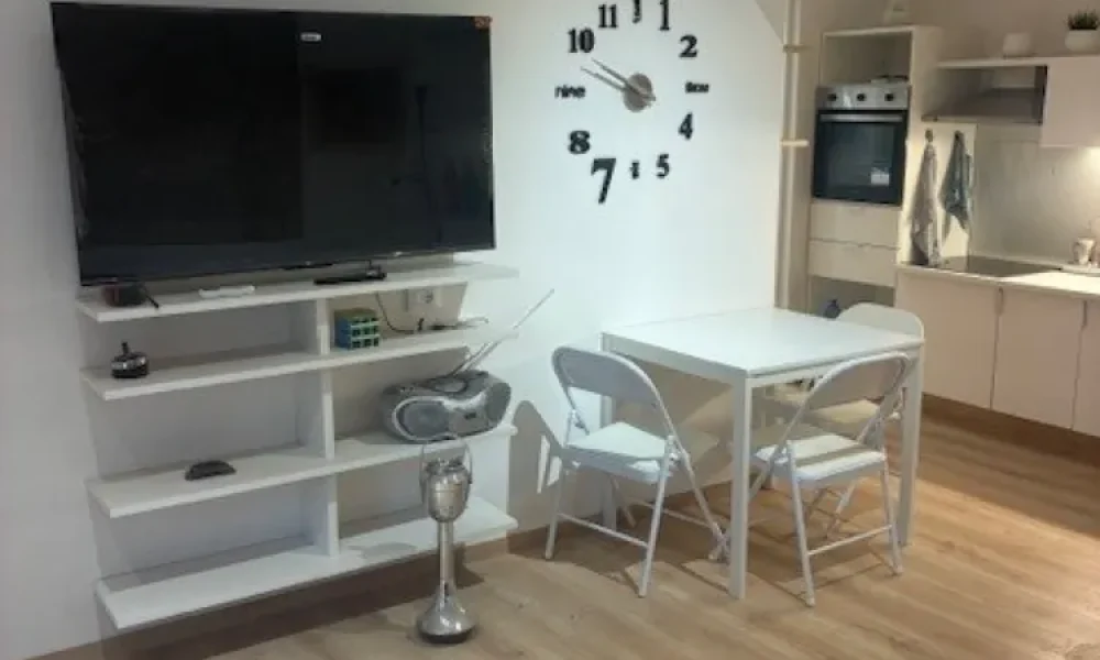 padova-zonasantarita-stanza singola-ristrutturato-benarredato--6A-06