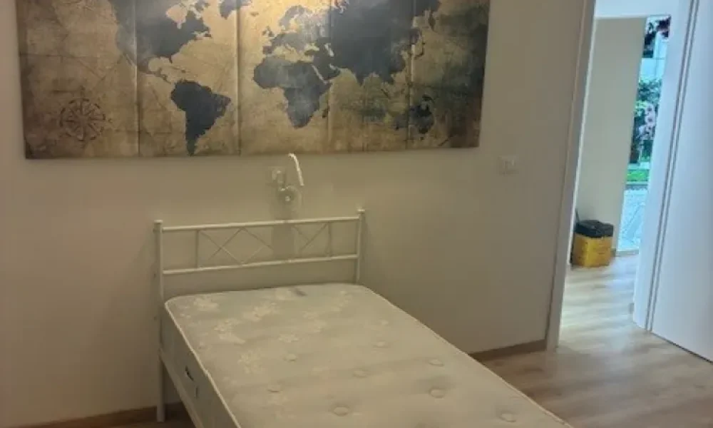 padova-zonasantarita-stanza singola-ristrutturato-benarredato--6A-08