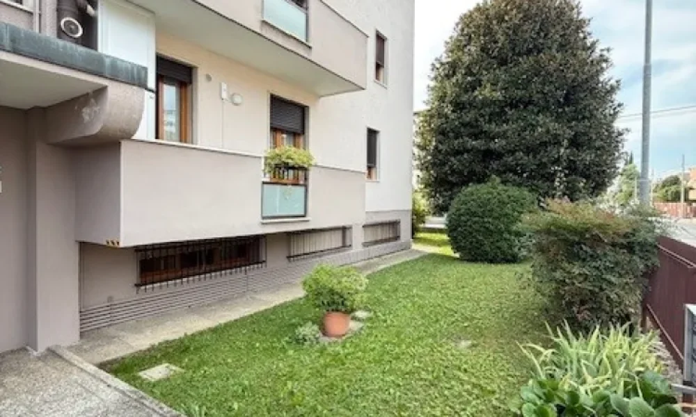 salboro-appartamento-buonostato-trecamere-ultimopiano--356-05