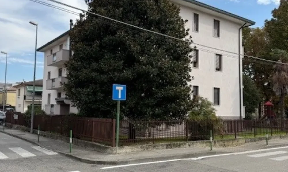 salboro-appartamento-buonostato-trecamere-ultimopiano--356-06