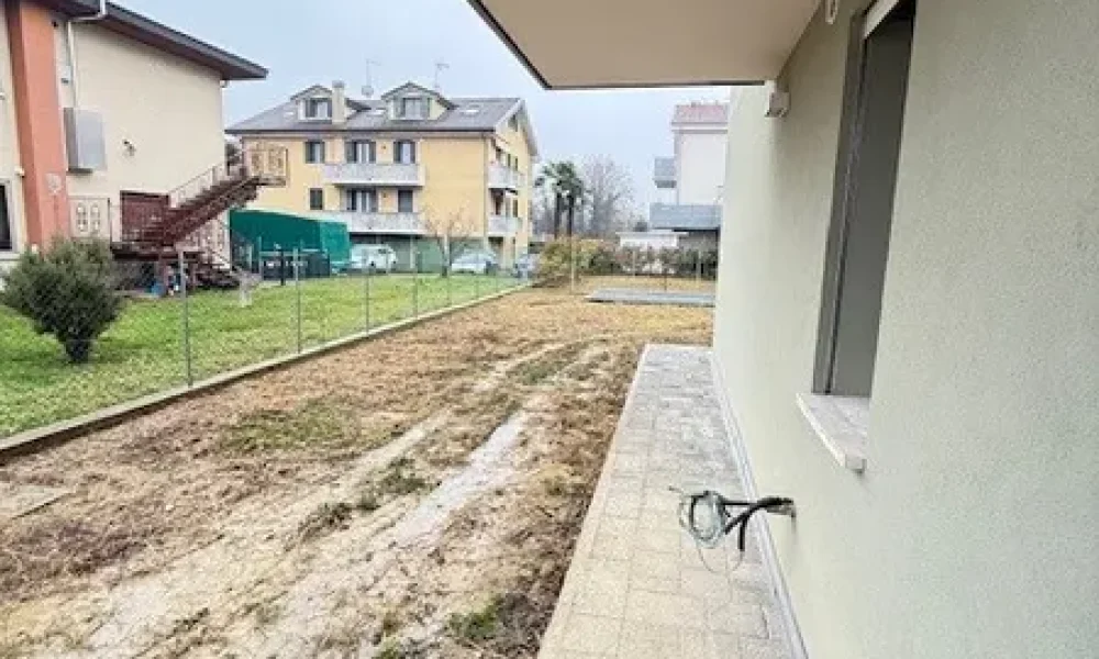 vendesi-appartamento-zona-torre (7)