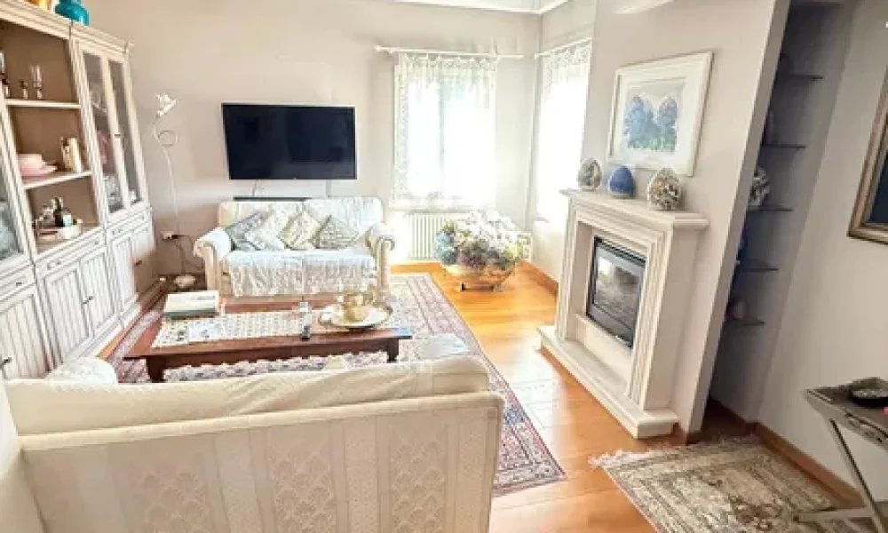vendesi-attico-tre-camere-stile-liberty-zona-sacra-famiglia-padova-303-38